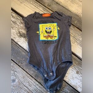 Nickelodeon | “Here Comes Trouble” SpongeBob Short Sleeve Onsie
